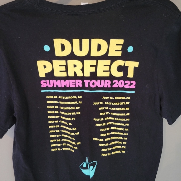 Dude Perfect Black Tour Graphic T-Shirt Size M - Picture 3 of 10